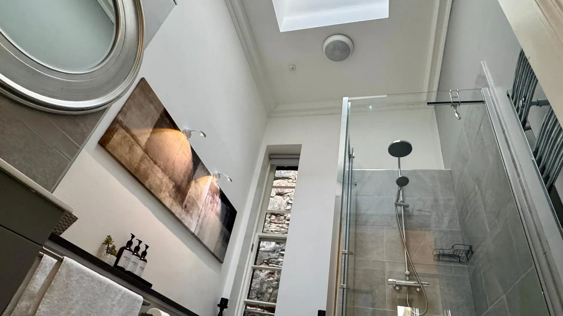 Spacious Luxury 3 Bedroom, 2 Bathroom Apartment - Next To Royal Mile And Edinburgh Castle ! 영국